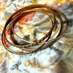 Set/4 Copper Etched Vintage Bangle Set